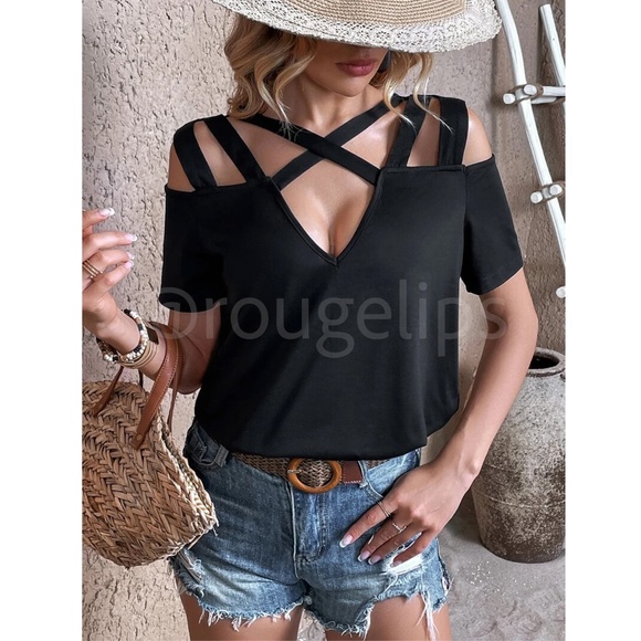 Black Short Sleeve Tee Shirt Top Cold Shoulder Criss Cross Straps - Picture 5 of 7